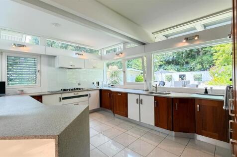 Kitchen (1)