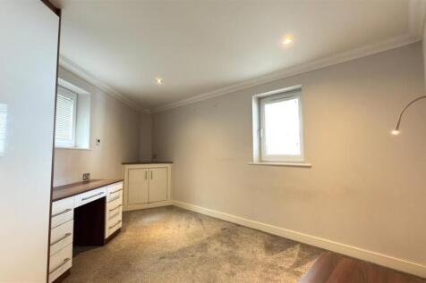Northlodge road-03.jpg