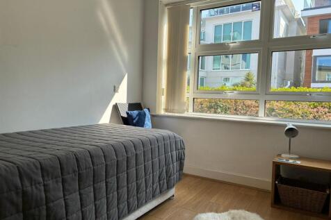 Second bedroom