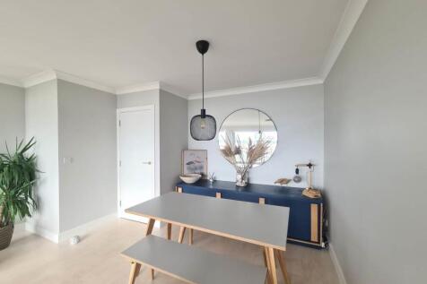 Lounge/Diner