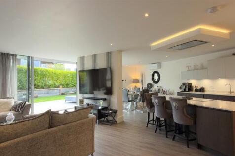 Salterns Way-13.jpg