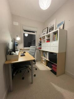 Office 1.jpg