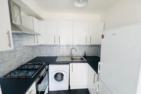 NEW KITCHEN 