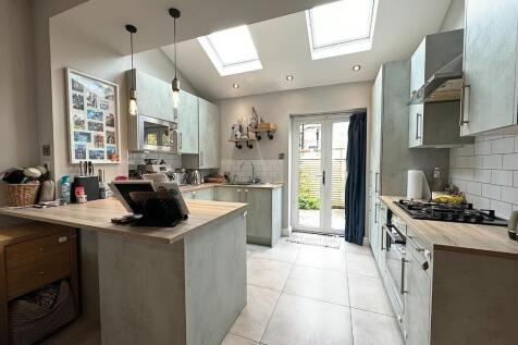Property Image 6