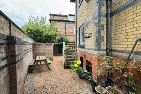 Property Image 32