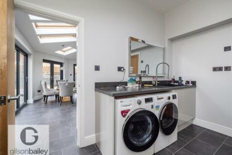 19ChurchGreen-38.jpg