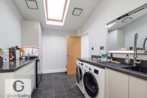 19ChurchGreen-41.jpg