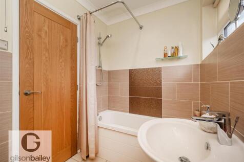 1BourneClose-7.jpg