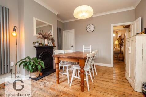 58BeaconsfieldRoad-15.jpg