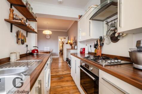 58BeaconsfieldRoad-18.jpg