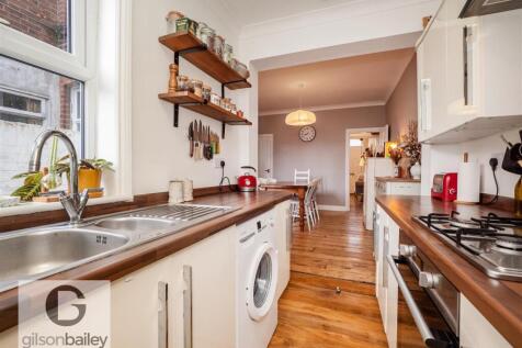 58BeaconsfieldRoad-17.jpg