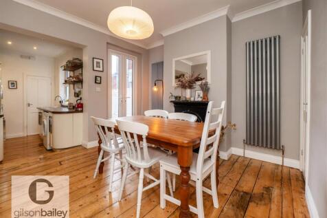 58BeaconsfieldRoad-12.jpg