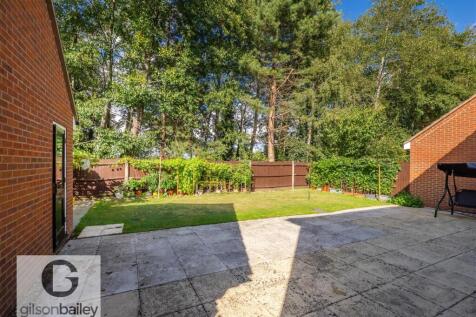 72WindsorParkGardens-3.jpg