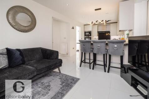 72WindsorParkGardens-14.jpg