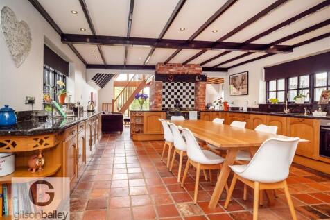 ManorHouse-128.jpg