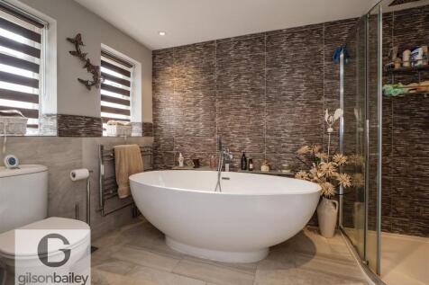 Larkfield-20.jpg