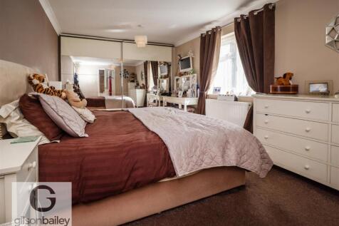 Larkfield-14.jpg