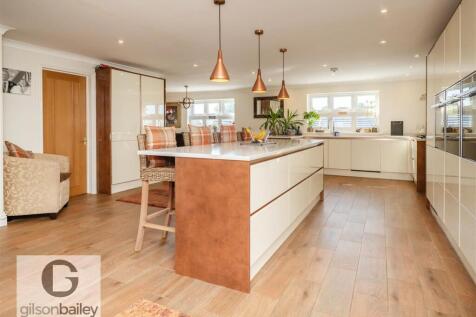 Larkfield-39.jpg