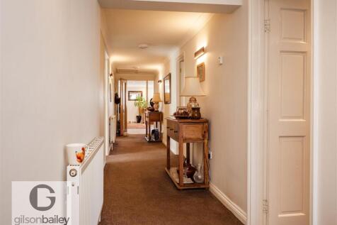 Larkfield-21.jpg