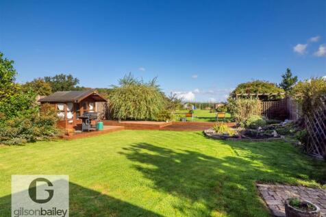 Larkfield-71.jpg
