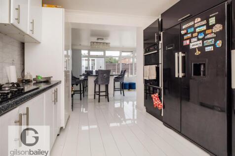 38DentonRoad-18.jpg