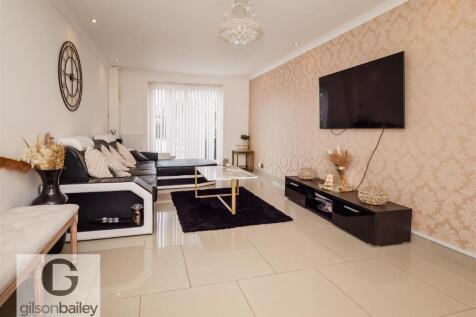 38DentonRoad-1.jpg