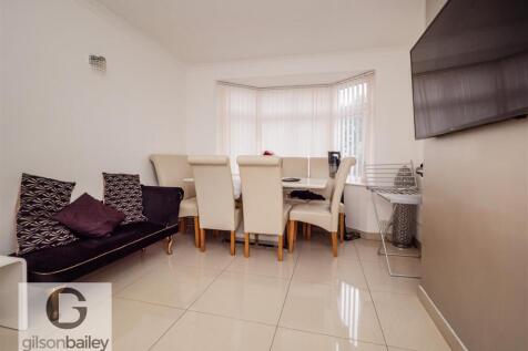 38DentonRoad-11.jpg
