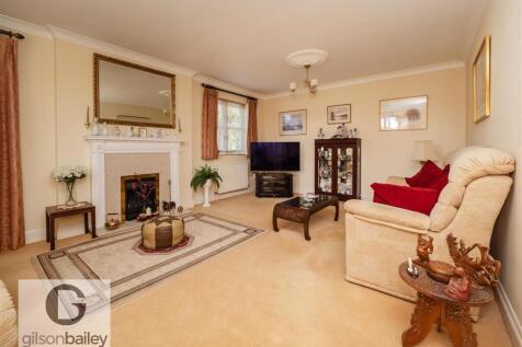 1bHillsideAvenue-46.jpg