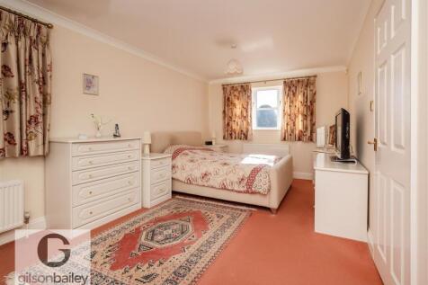 1bHillsideAvenue-1.jpg