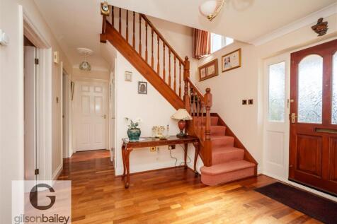 1bHillsideAvenue-21.jpg