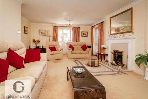 1bHillsideAvenue-47.jpg