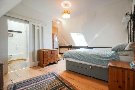 Master Bedroom 2