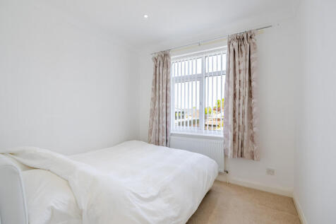 11 - Bedroom 3