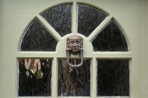 EXTERIOR 2.jpg