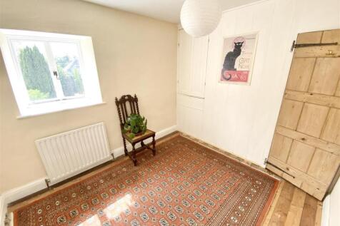 SPARE ROOM 2.jpg