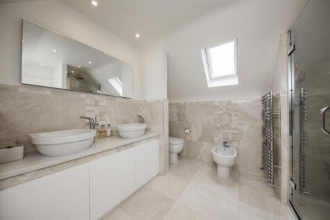 Ensuite to Master
