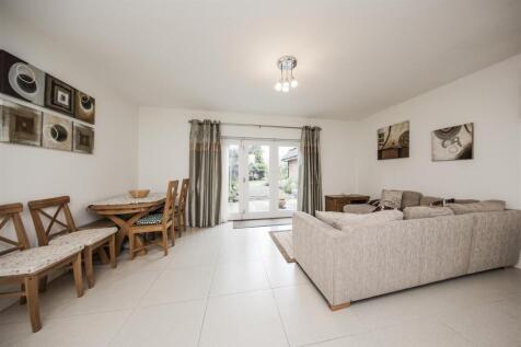 Annexe Lounge