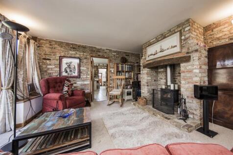 Feature Fireplace
