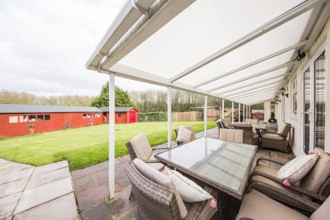 Covered Terrace