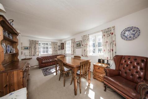 Breakfast Room