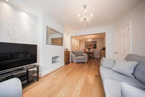 Sitting/Dining Room