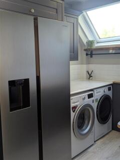 Utility Room a.jpg