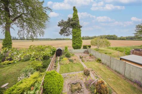 Garden &amp; View