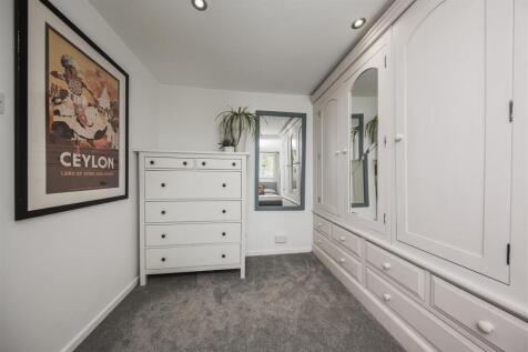 Dressing Space
