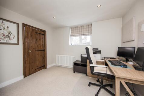 Study / Bedroom