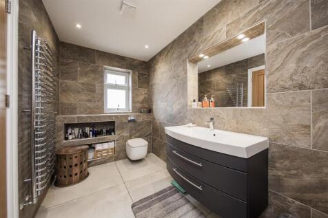 Ensuite Shower Room