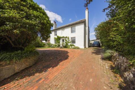 Drive to Frontage
