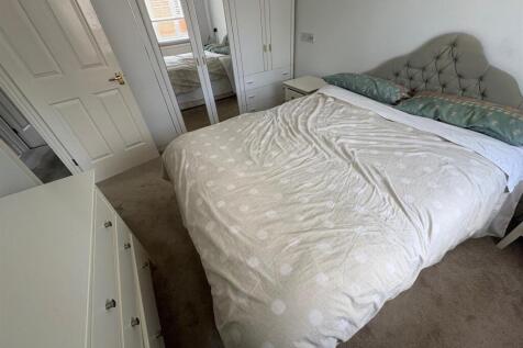bed3.jpg