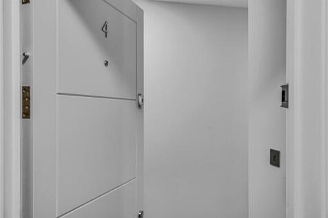 3 Front door.jpg