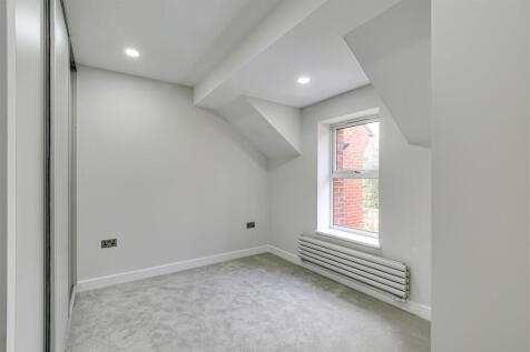 7 Bedroom.jpg